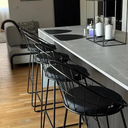 Oaks Prague Golf Apartma *