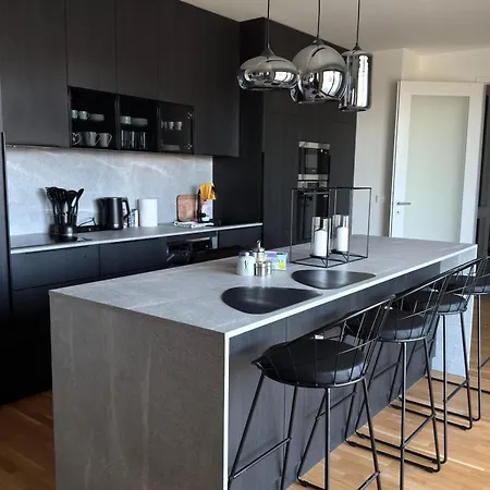 Oaks Prague Golf Apartma 公寓